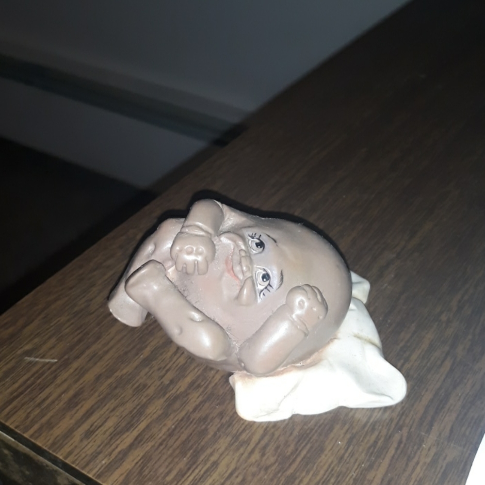 Allyson Nagel egg figurine